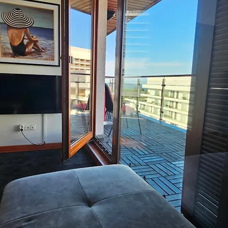 Daire Baltic Park Sea View *